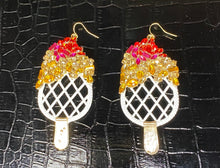 Load image into Gallery viewer, Golden Popcyle Earrings
